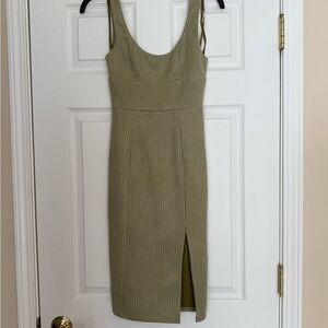 Chic sage Green Knit Midi Dress